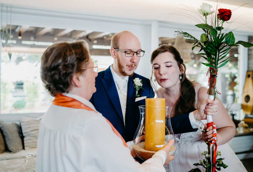 Hochzeit Burg Hohenneuffen Stuttgart Anna-Maria Cedric