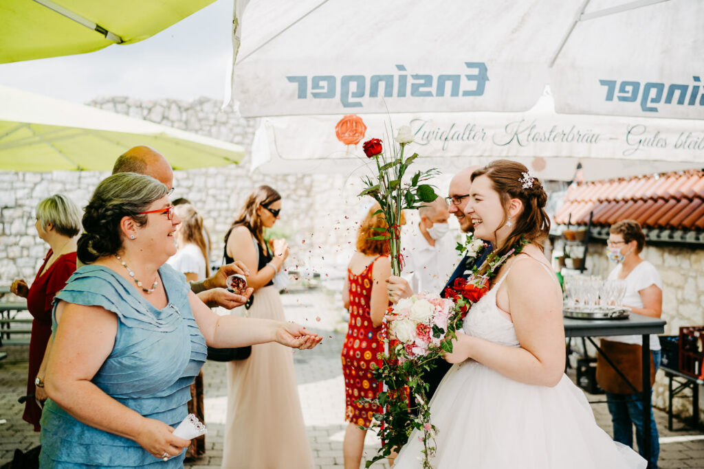 Hochzeit Burg Hohenneuffen Stuttgart Anna-Maria Cedric