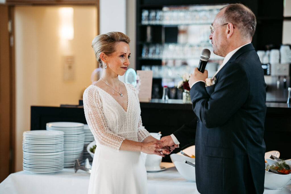 Hochzeitsfotograf kaiserslautern hochzeit brauhaus gartenschau 2022 78